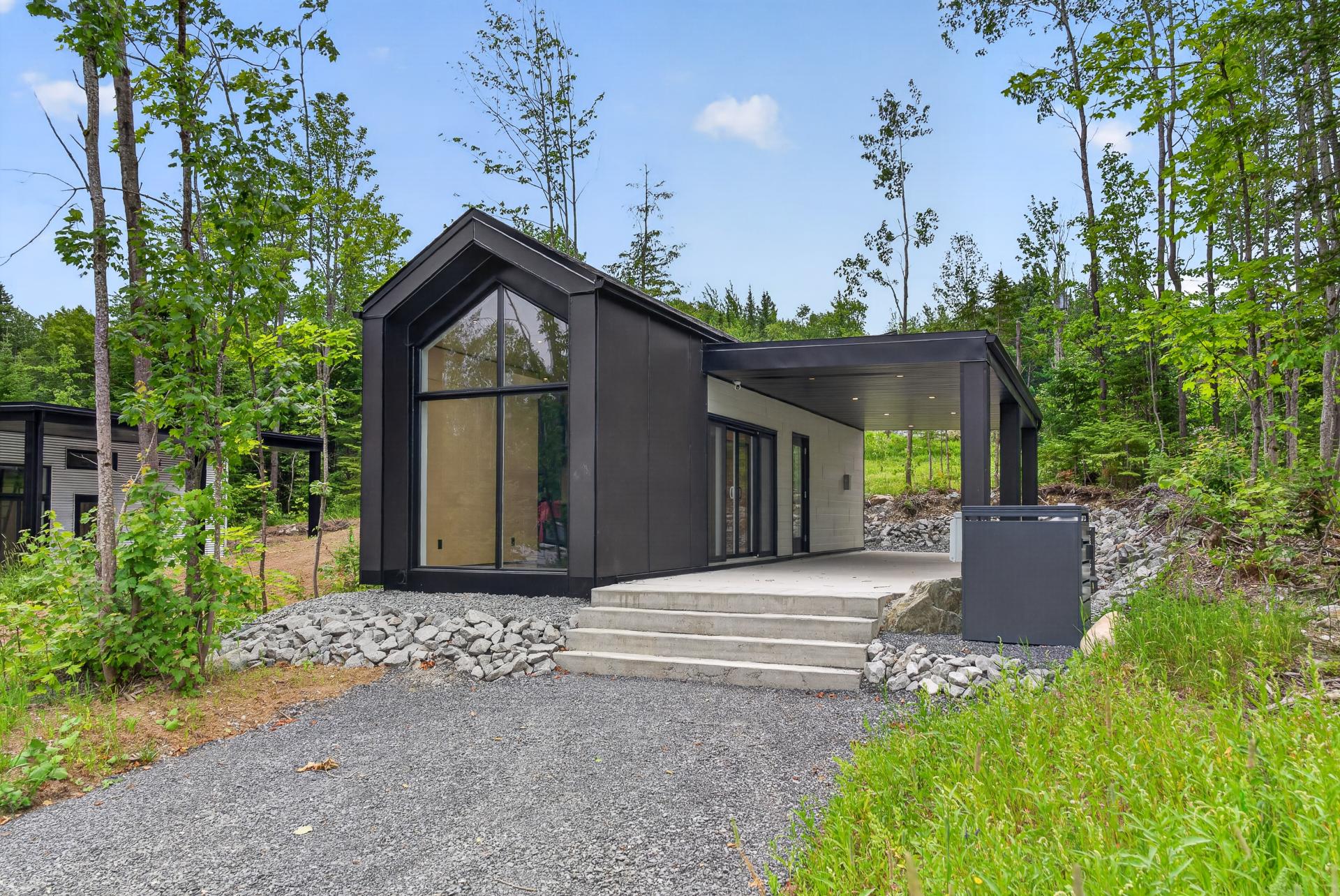 MLS: 10875539
