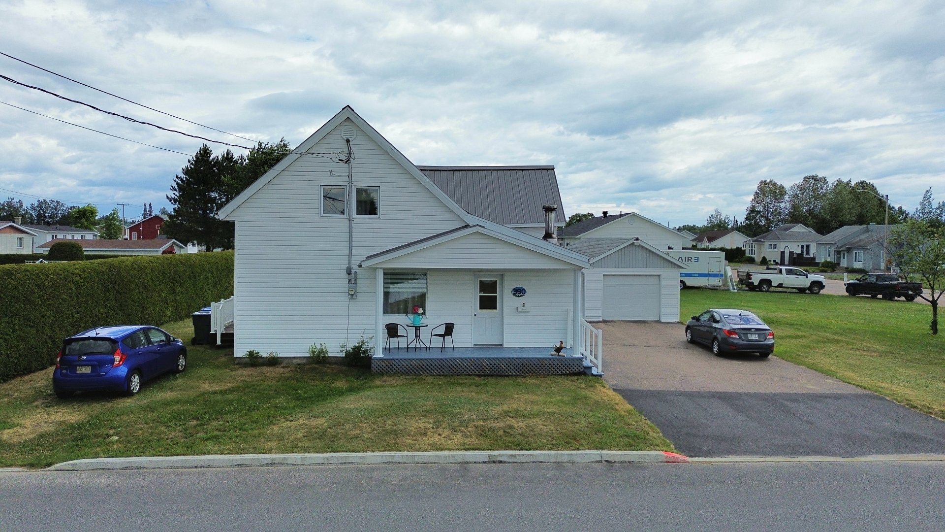 MLS: 19116344