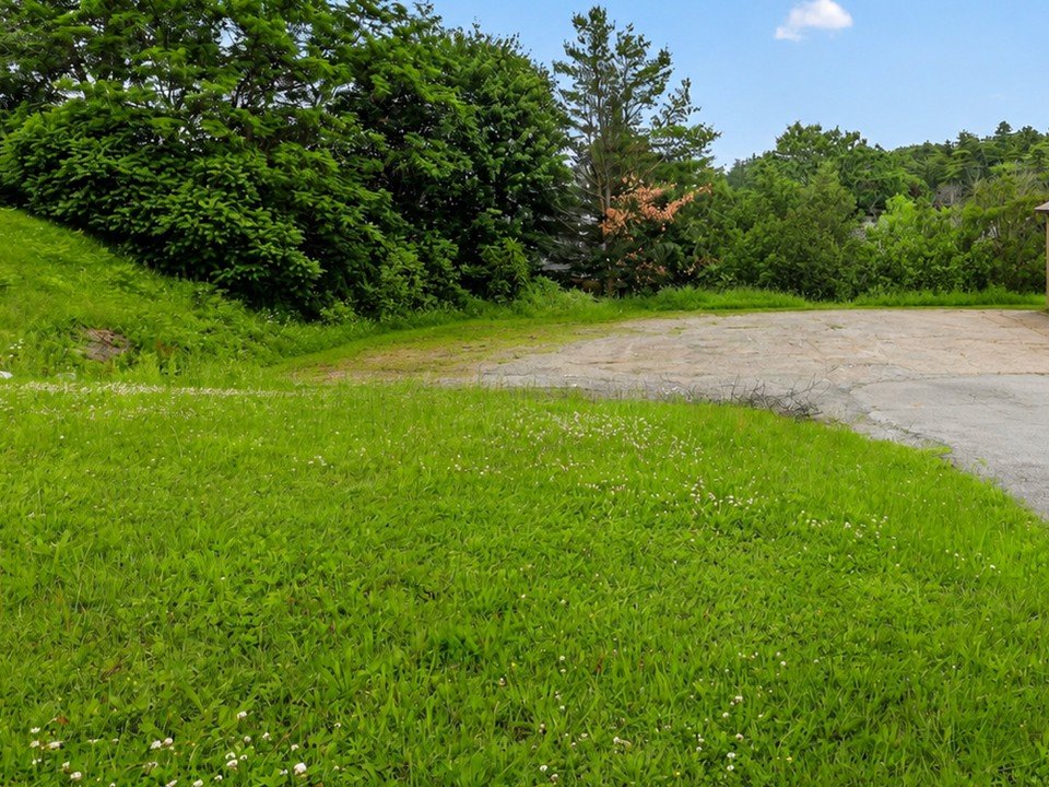 MLS: 25627680