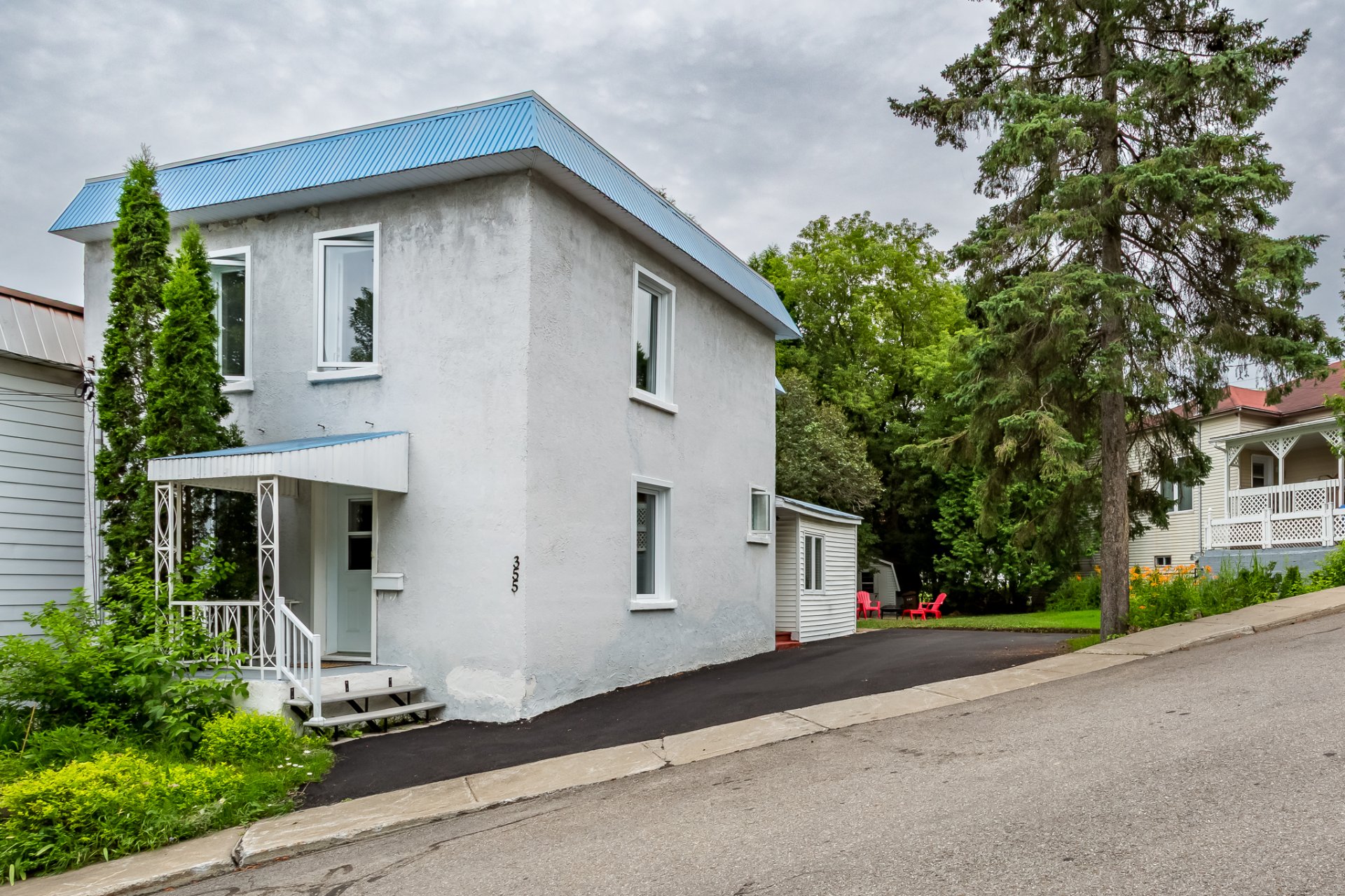 MLS: 28429566