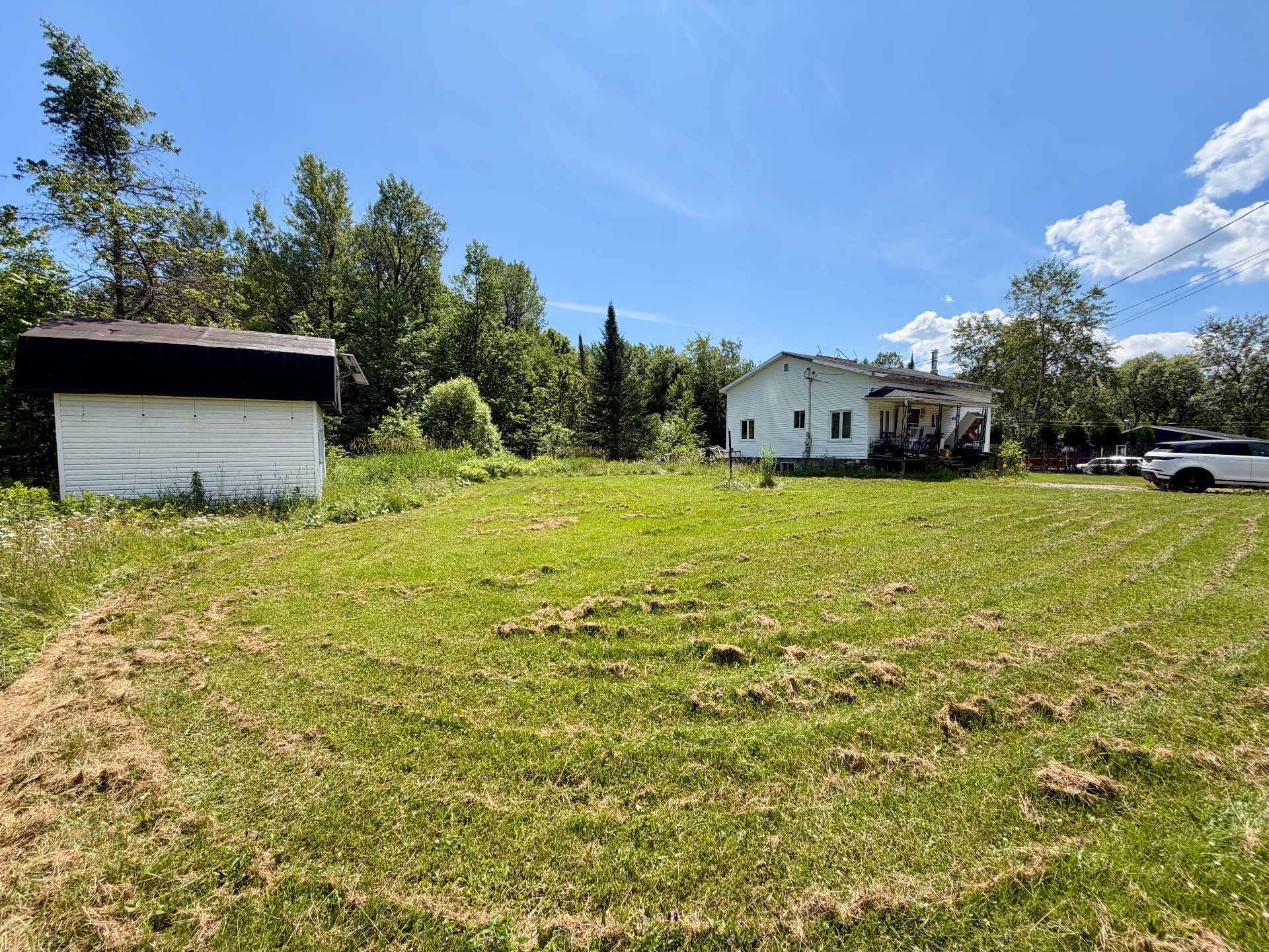 MLS: 27557586