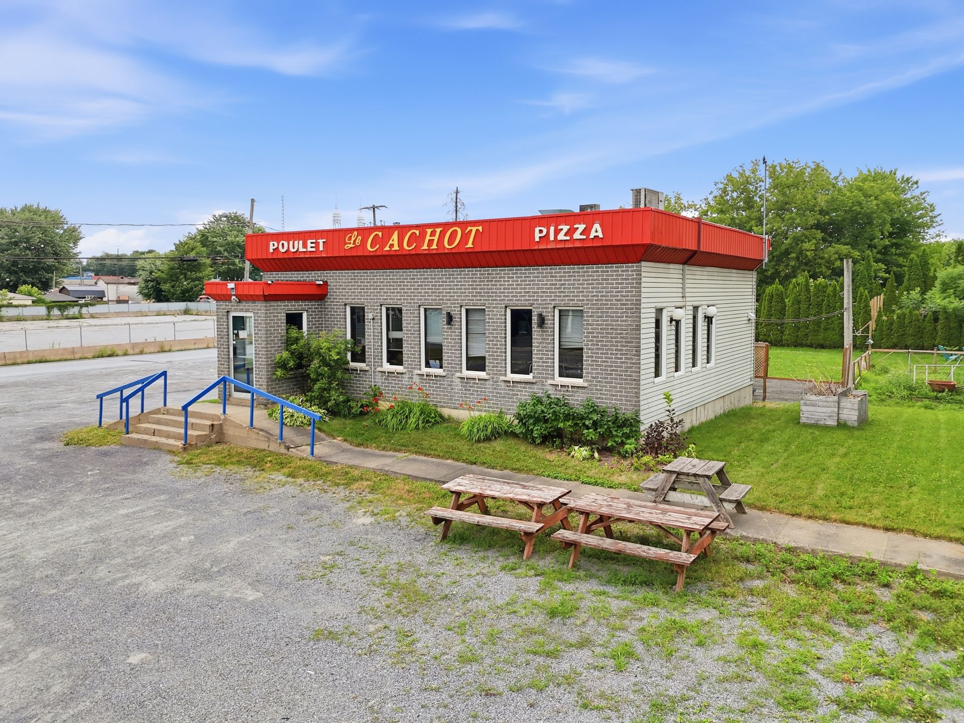 MLS: 15508654