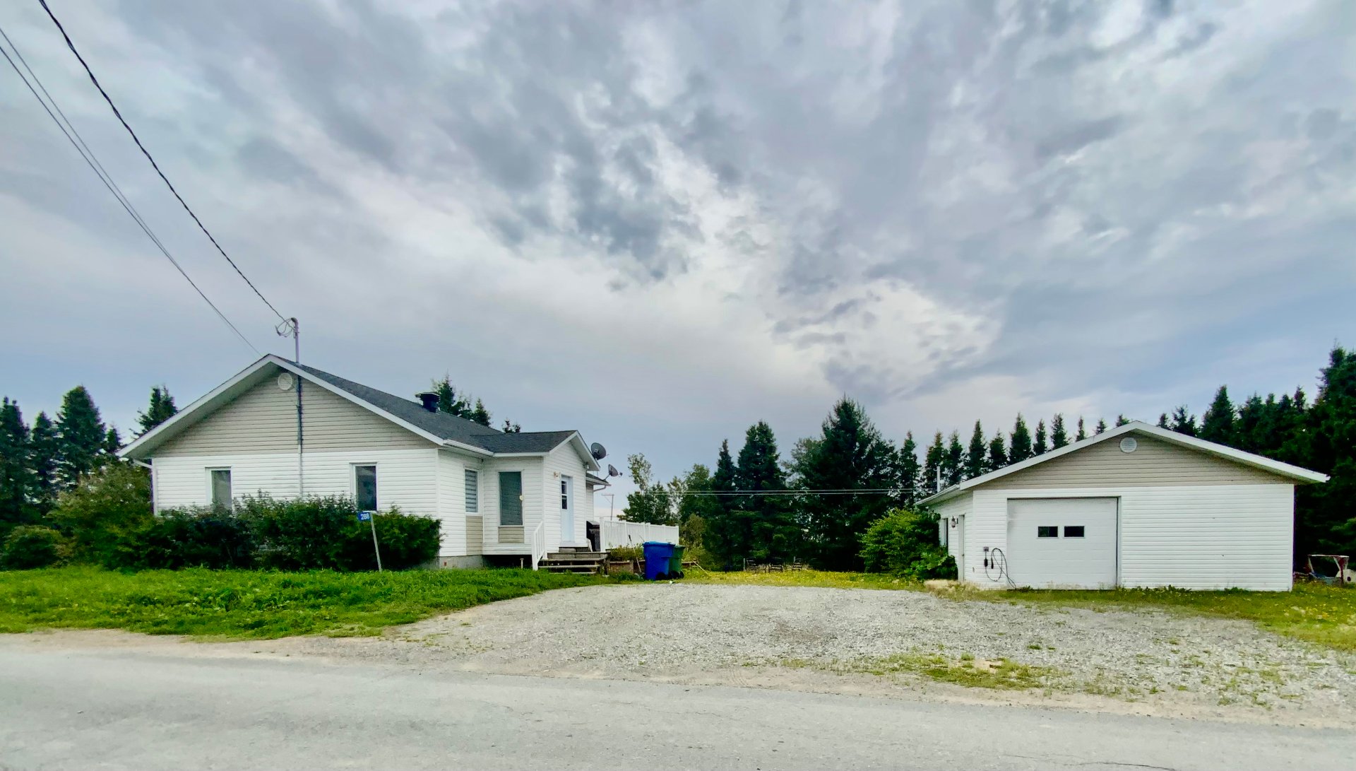 MLS: 28292608