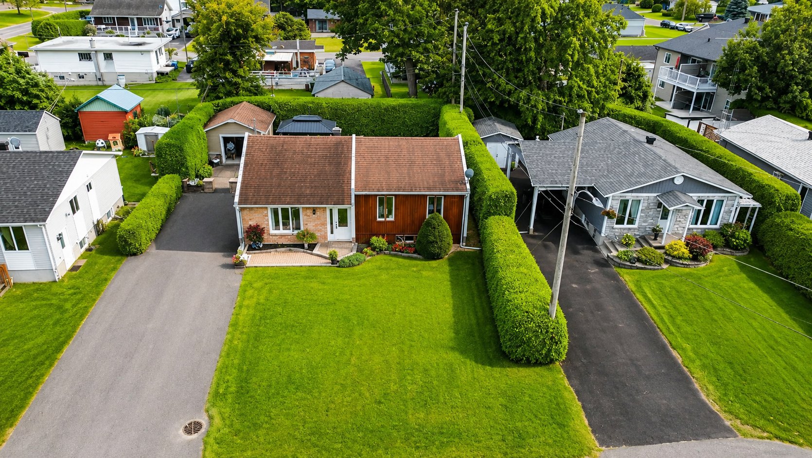 MLS: 28042266