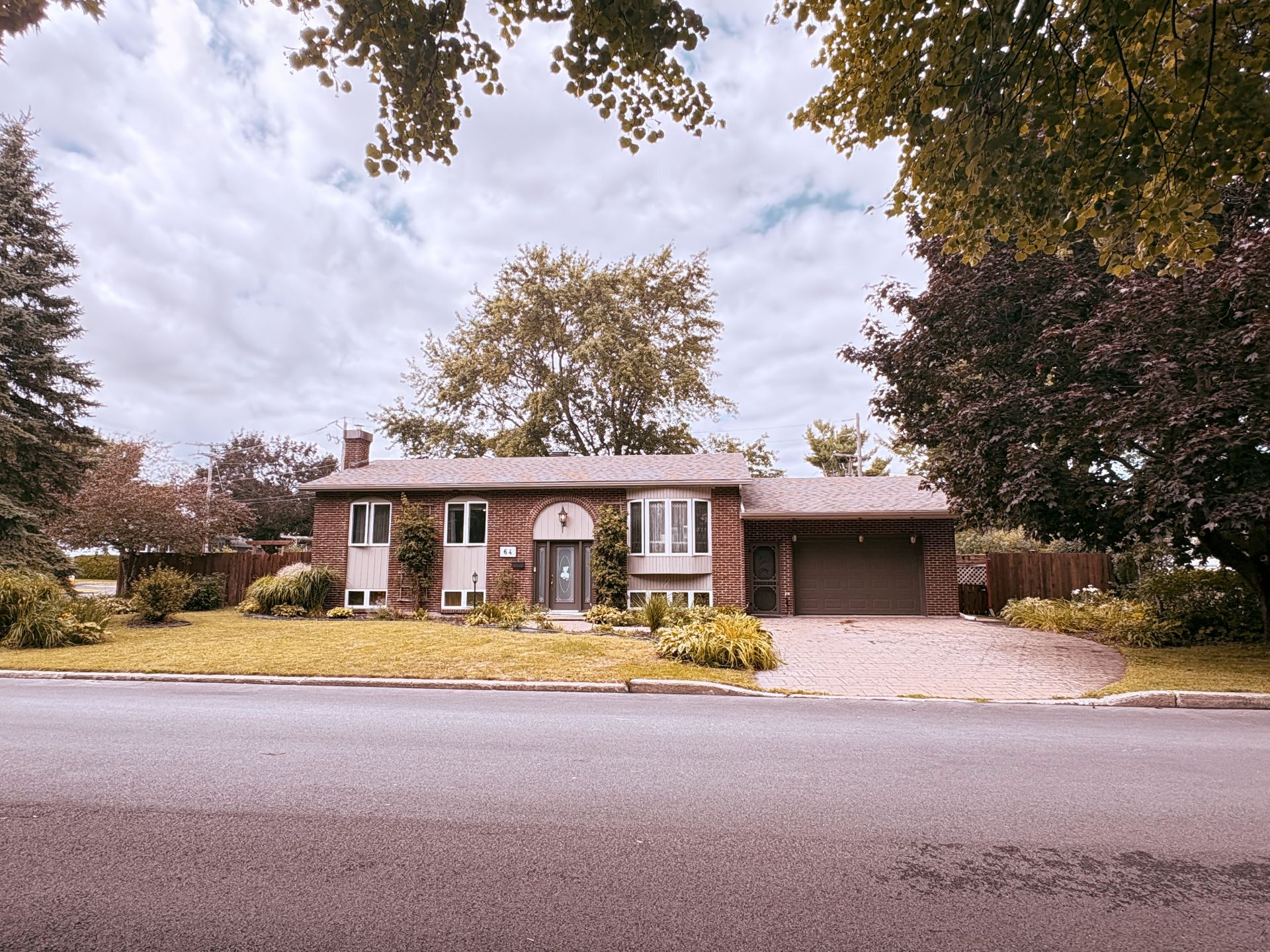 MLS: 16391045