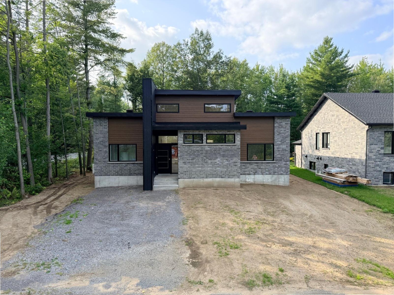 MLS: 10326474