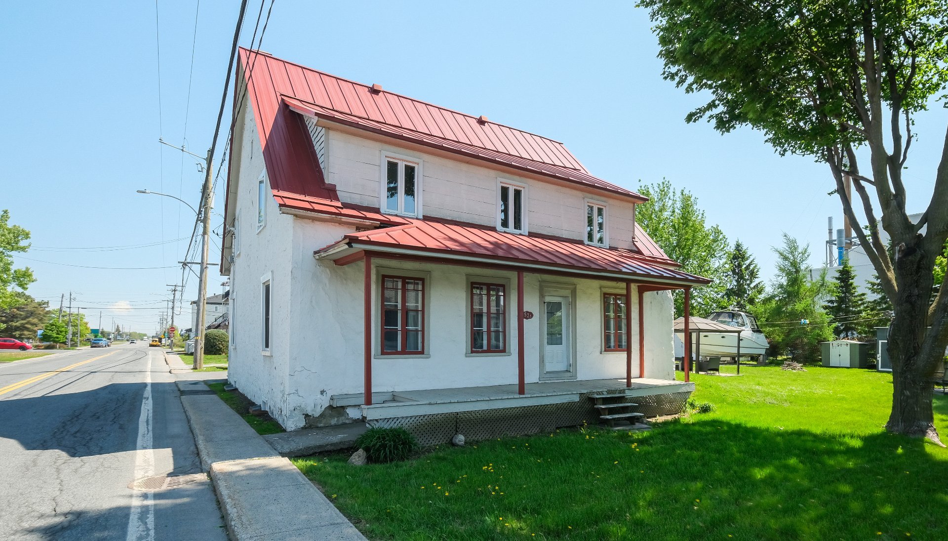 MLS: 24174433