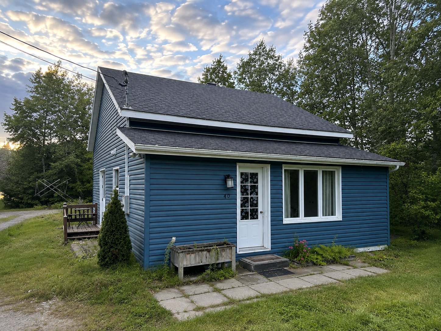 MLS: 22392703