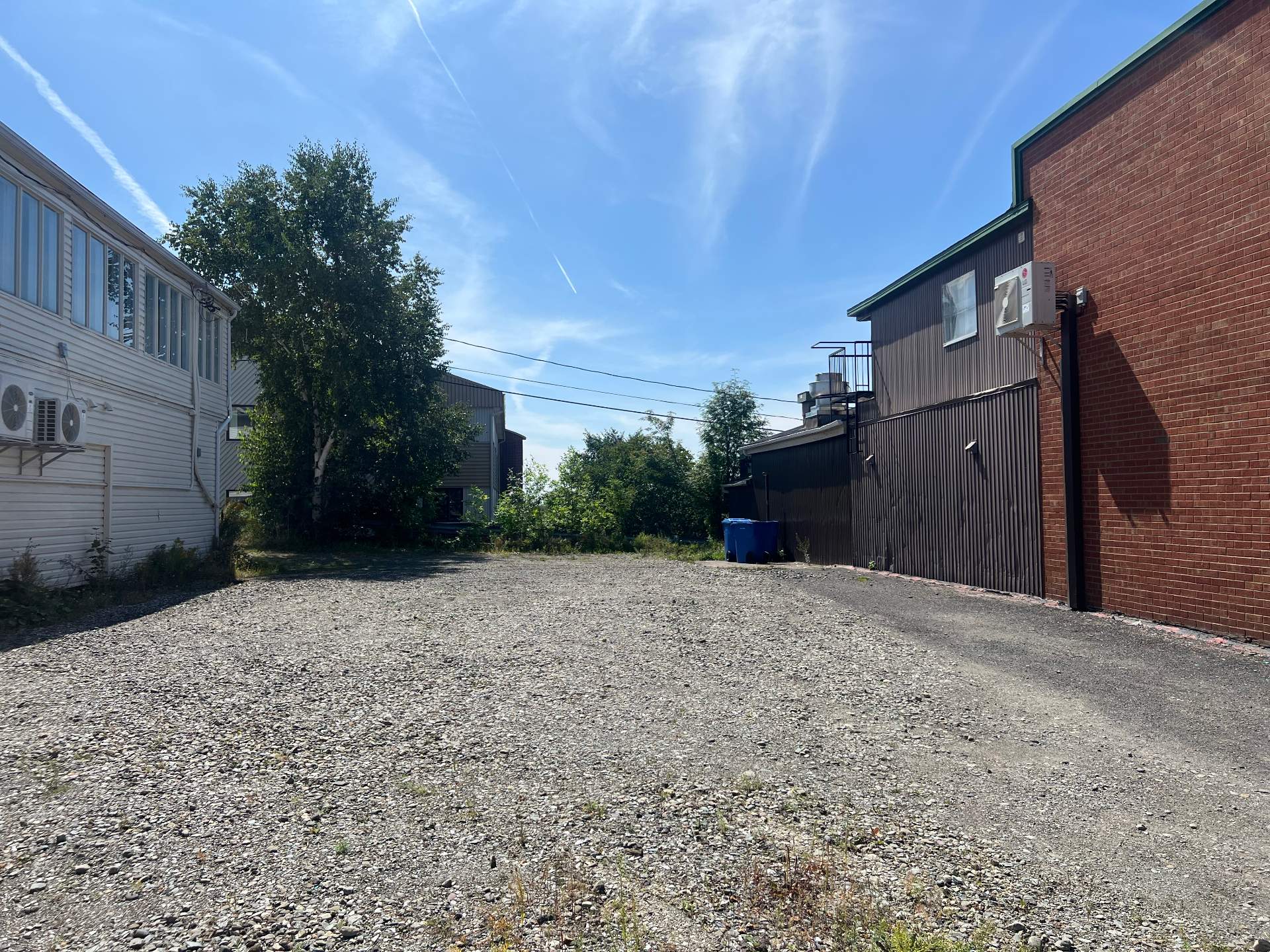 MLS: 24592323
