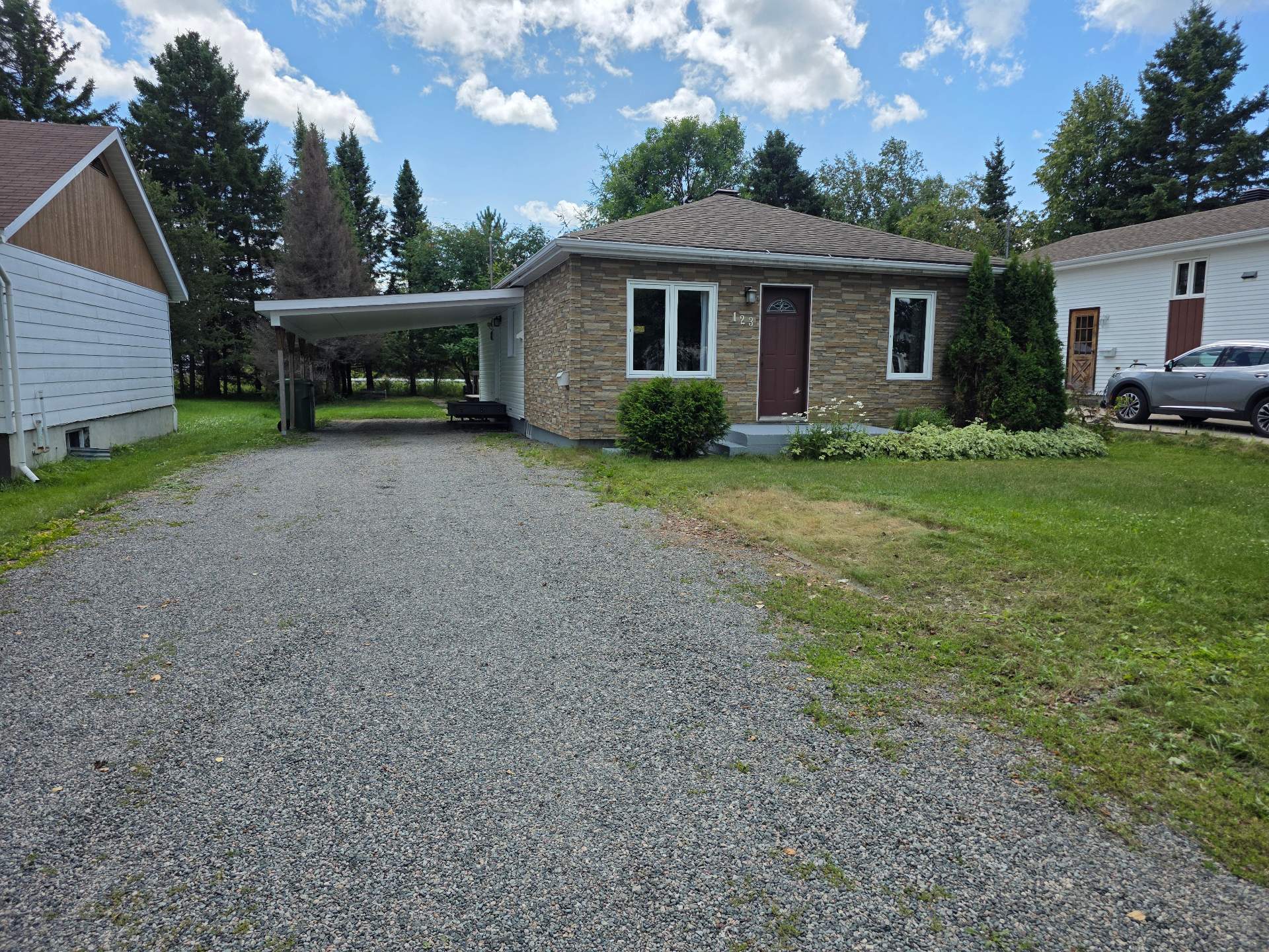 MLS: 15790335
