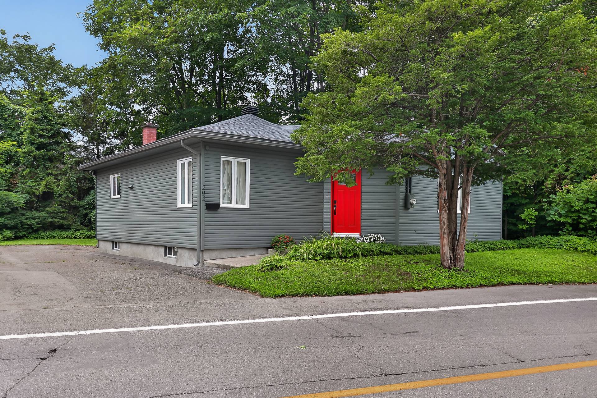 MLS: 19136164