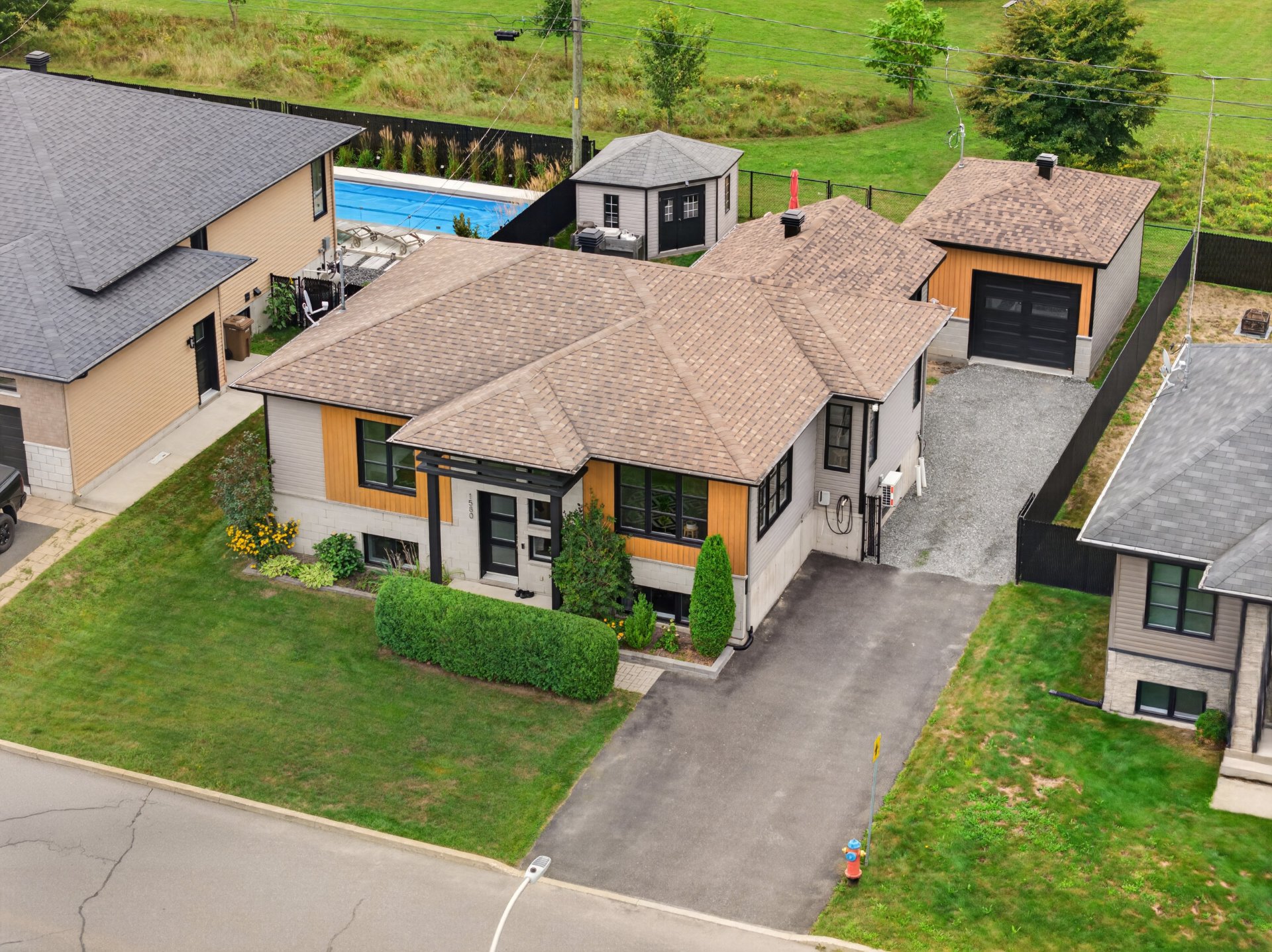 MLS: 21857788