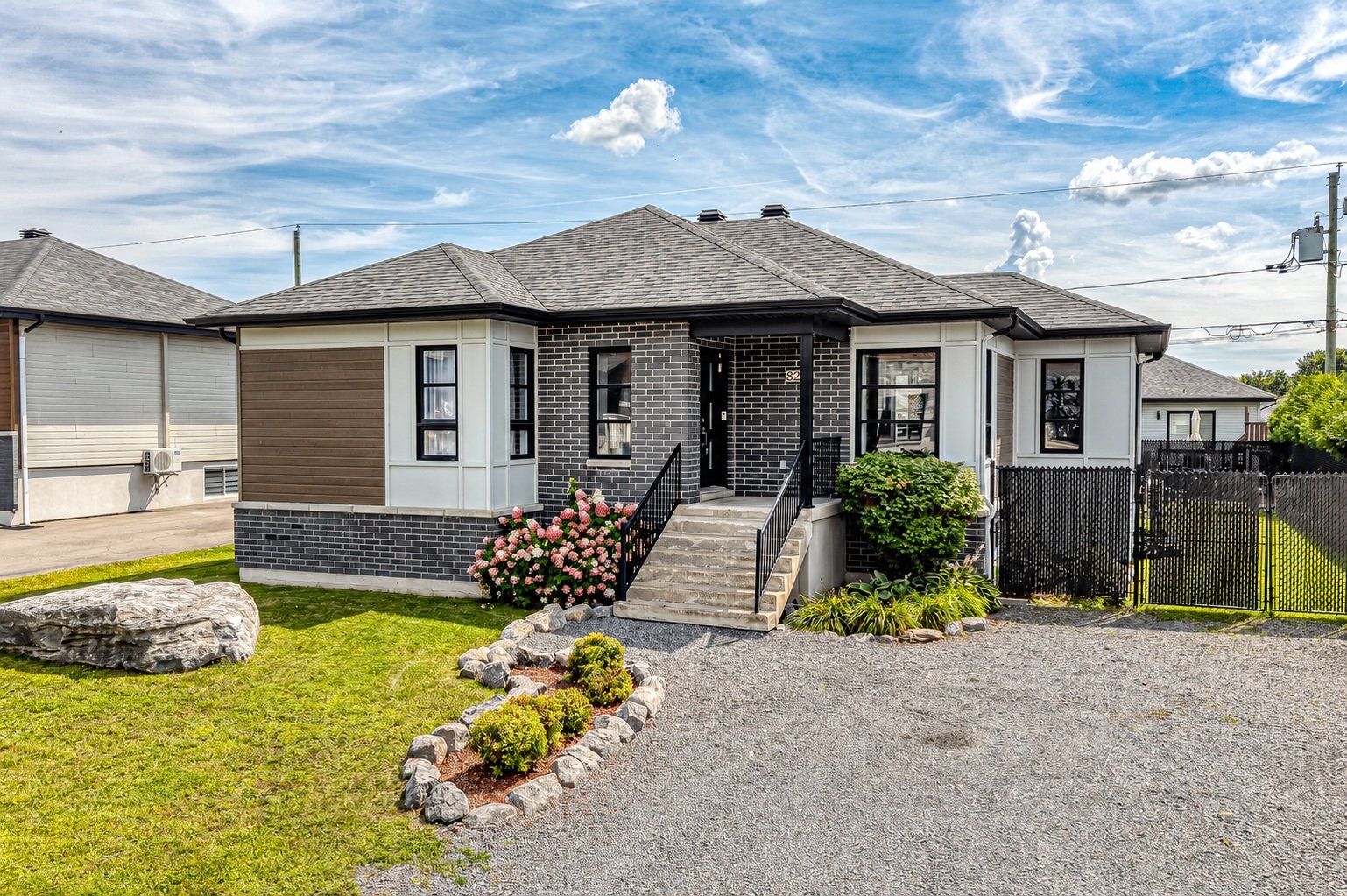 MLS: 14278161
