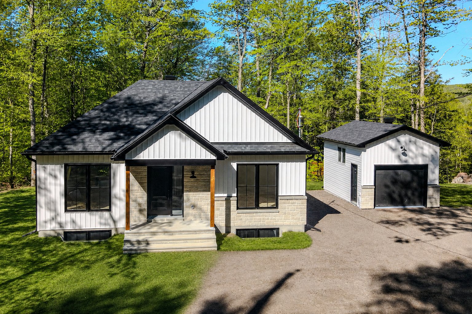 MLS: 21271294