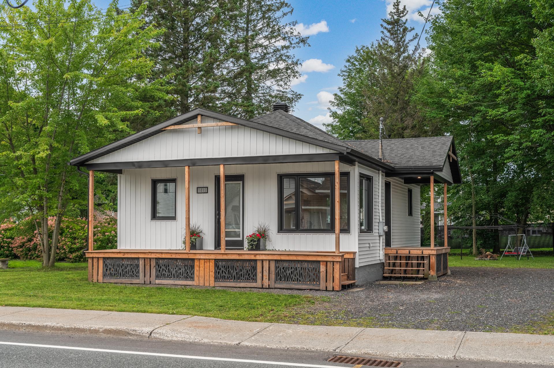 MLS: 21799746