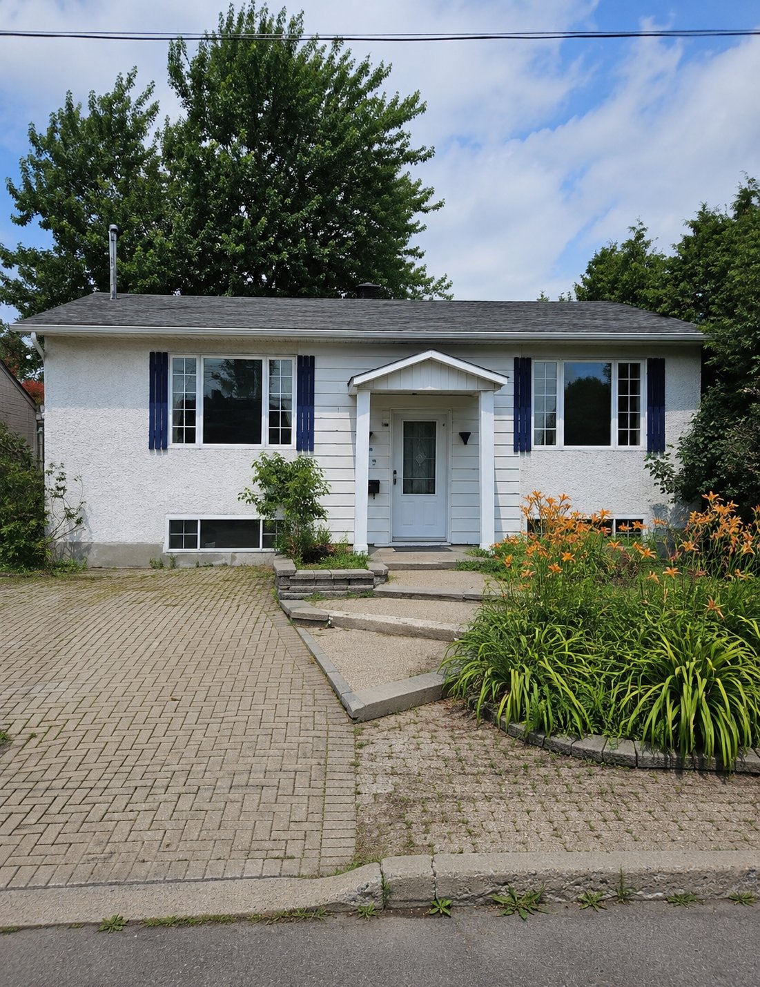 MLS: 28732724
