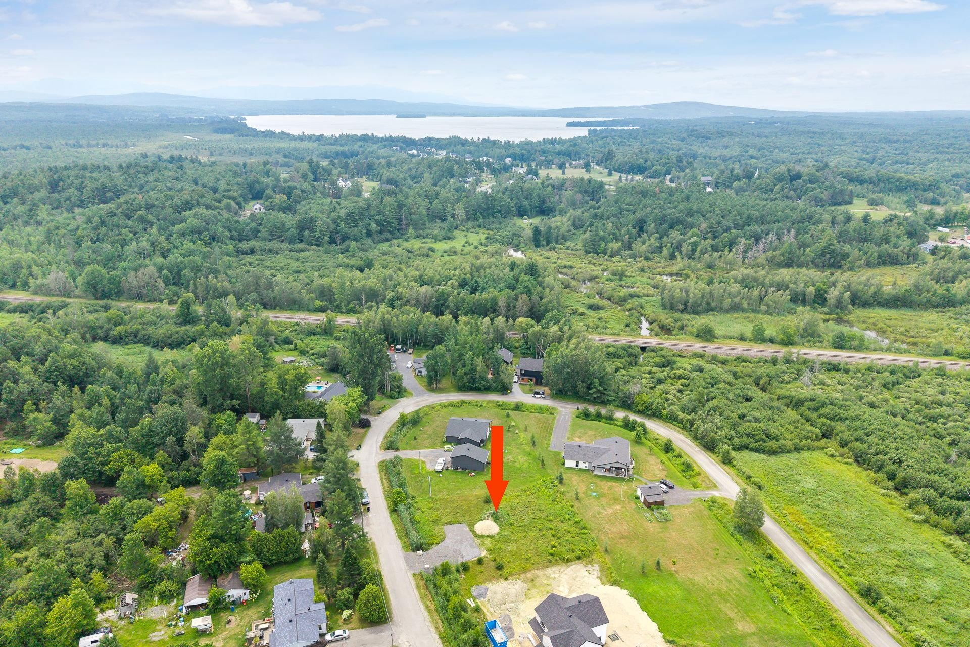 MLS: 13672873