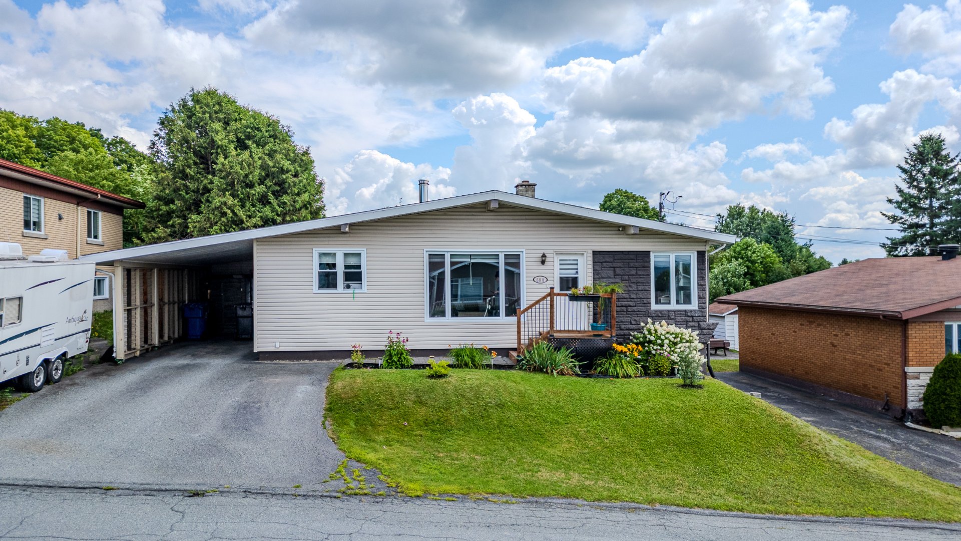 MLS: 16308482