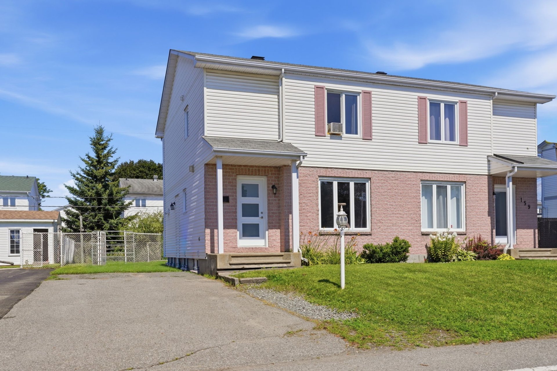 MLS: 21087740