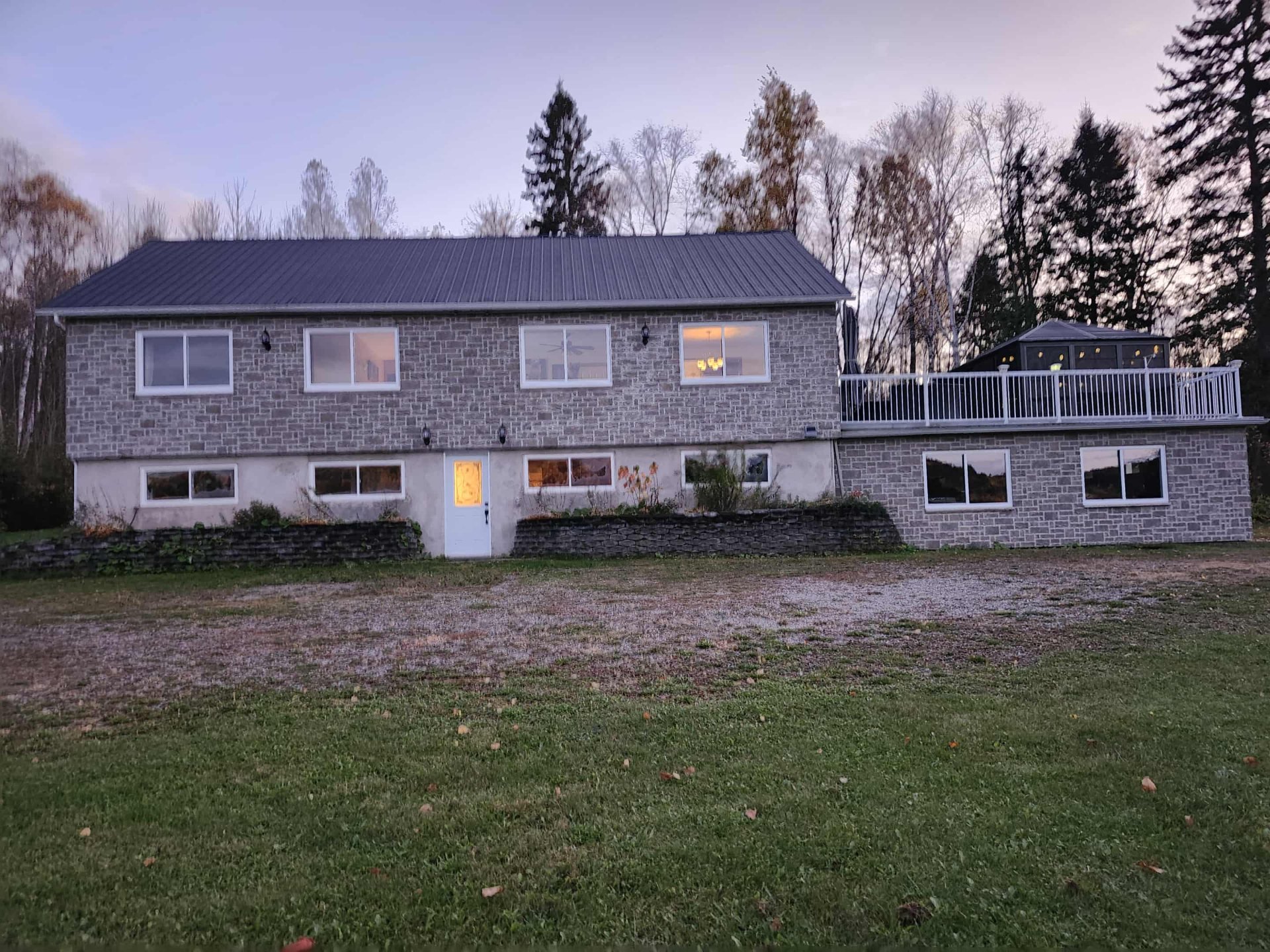 MLS: 27804039