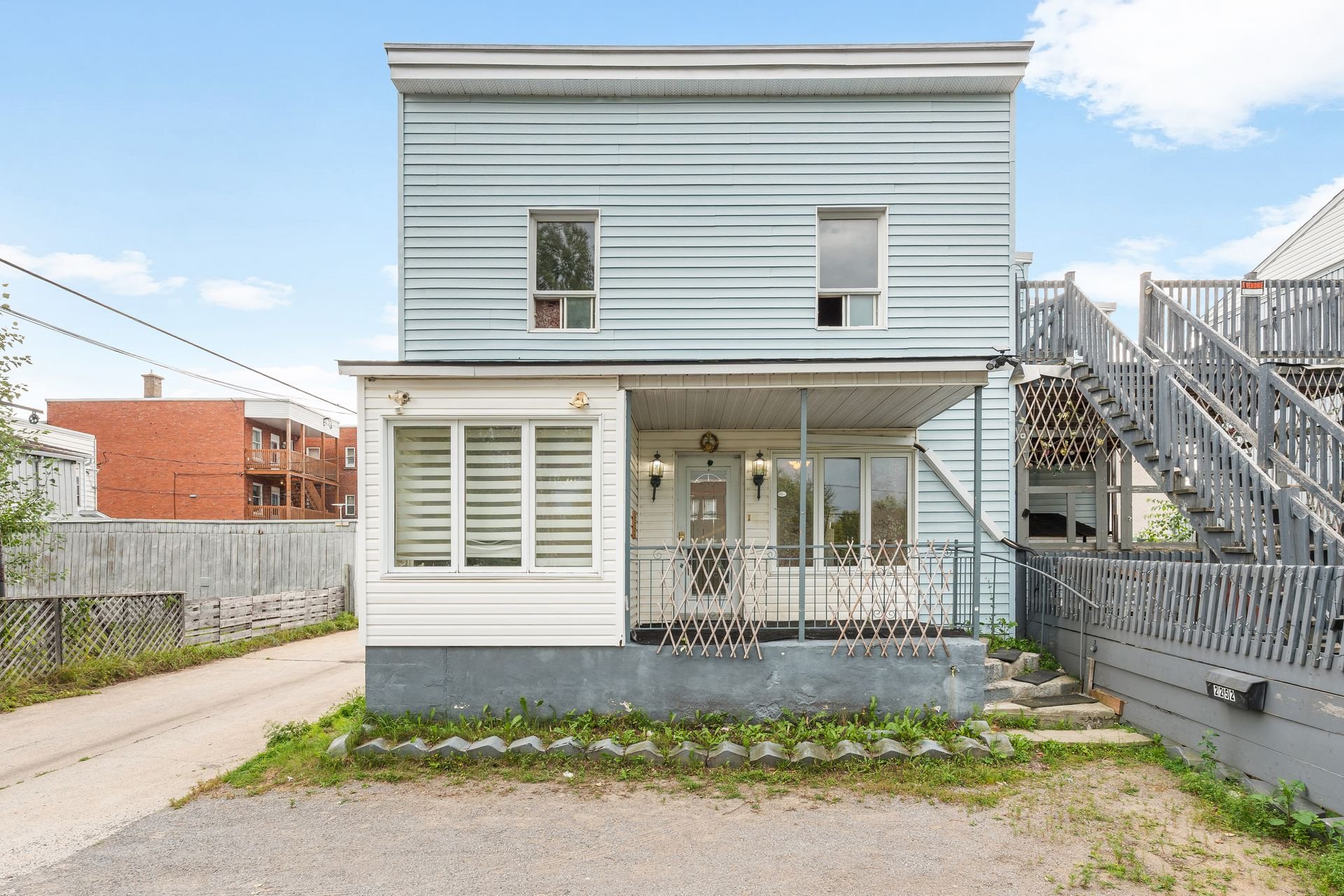 MLS: 23718408