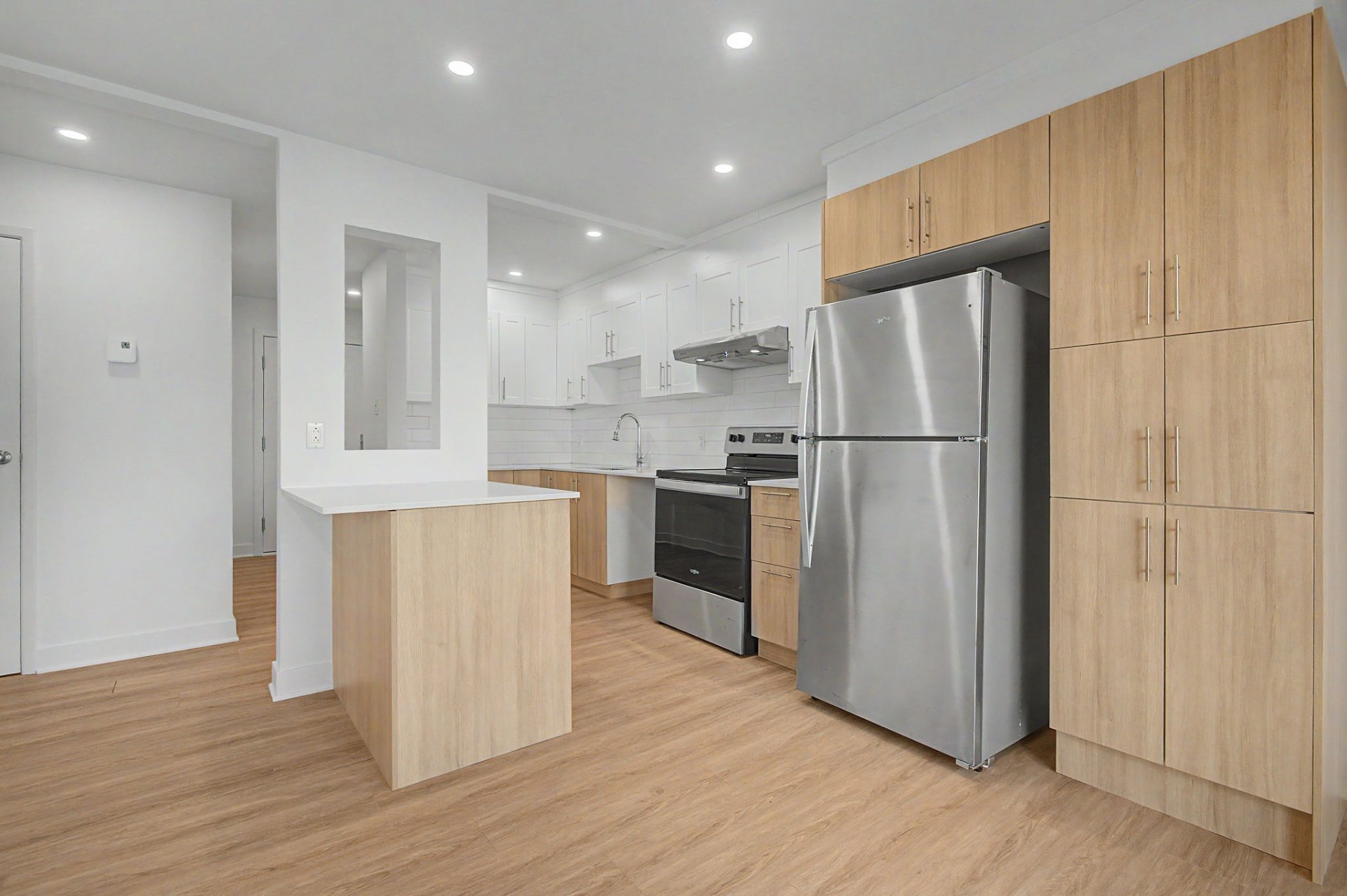 MLS: 28595021