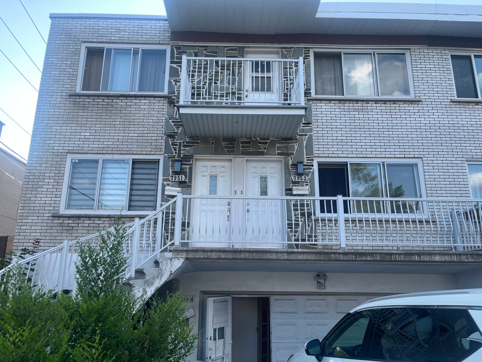 MLS: 16226129