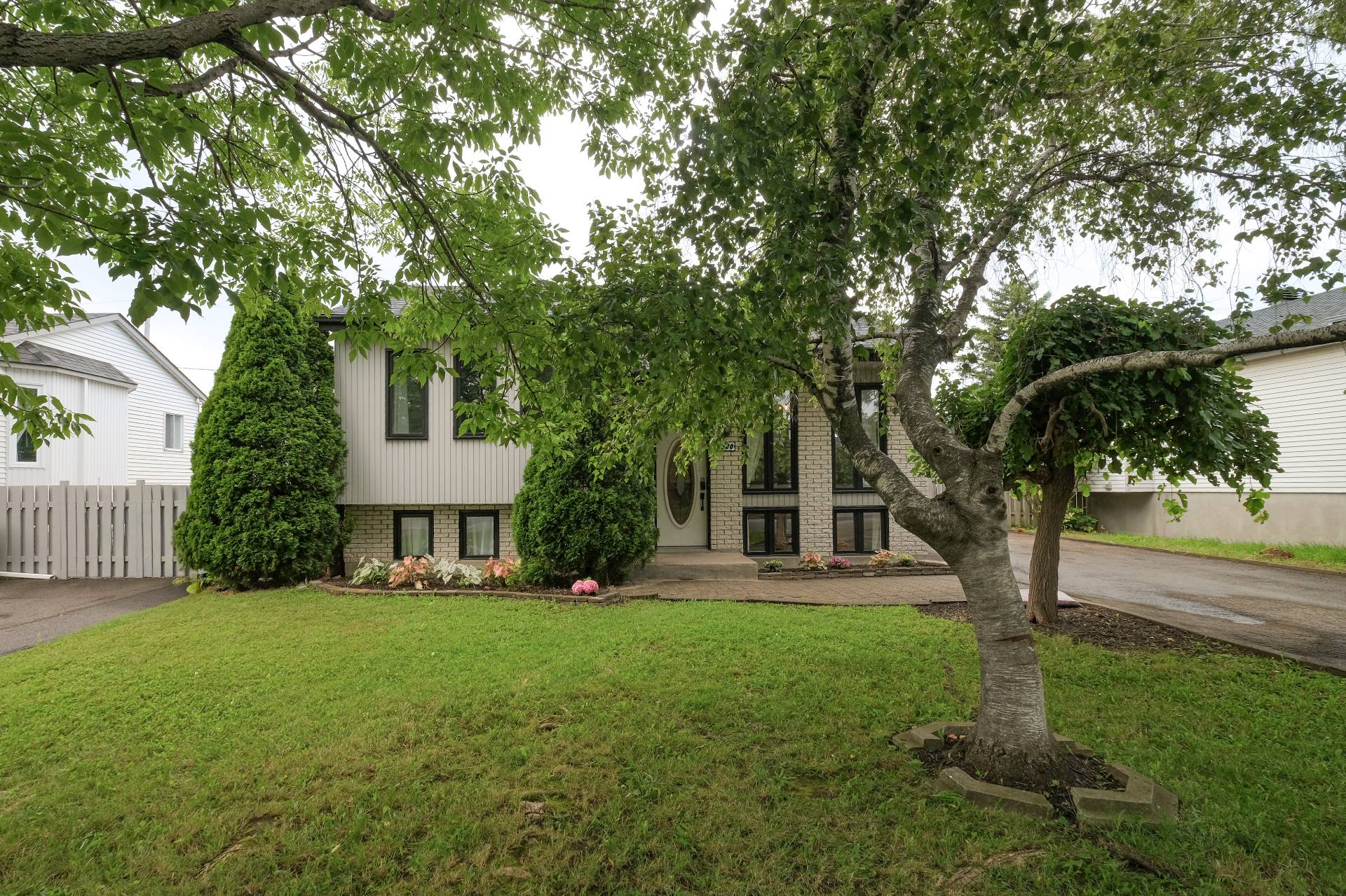 MLS: 16779545