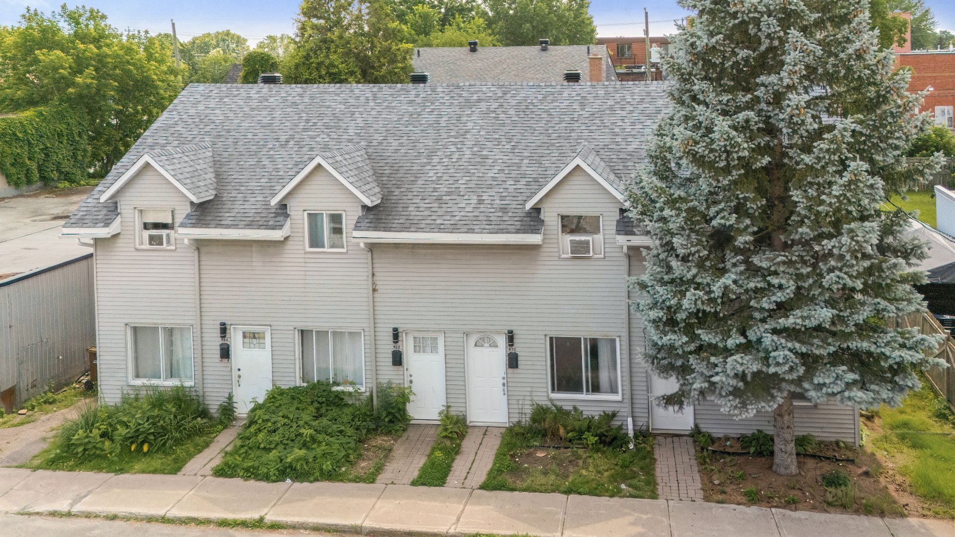 MLS: 23090953