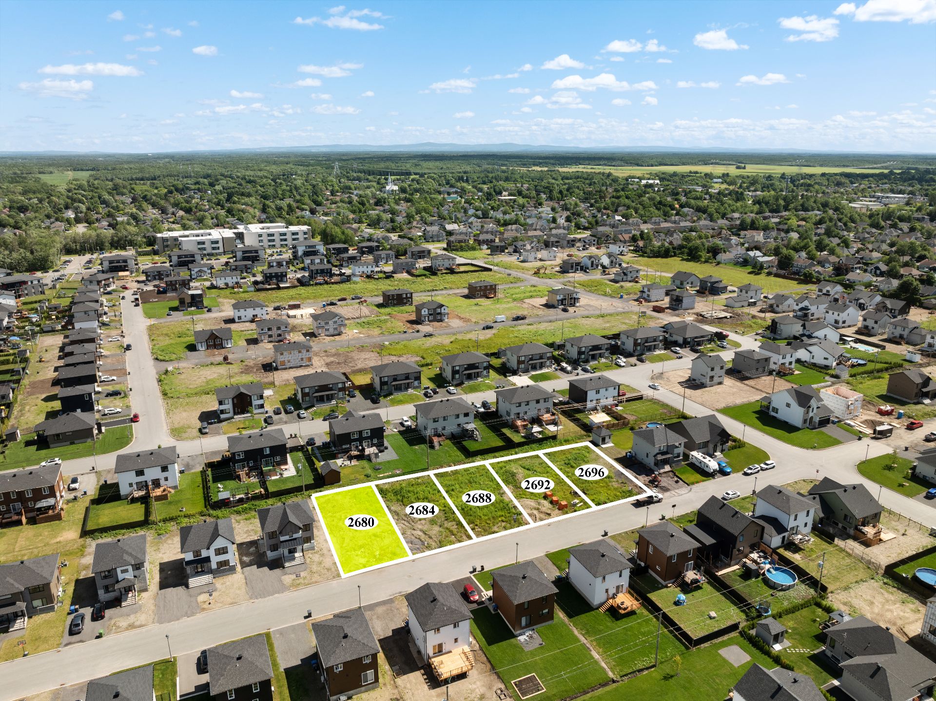 MLS: 27250873