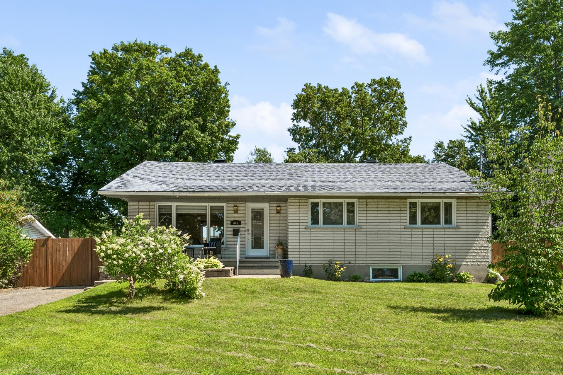 MLS: 21565942