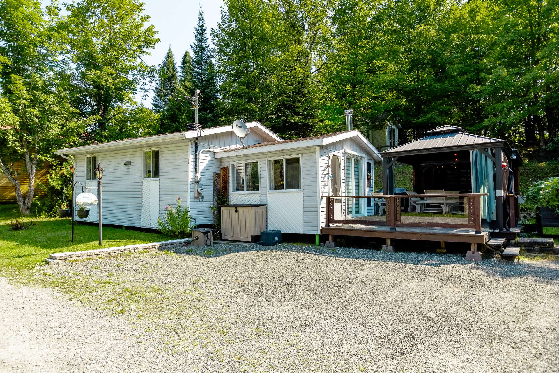 MLS: 22105558