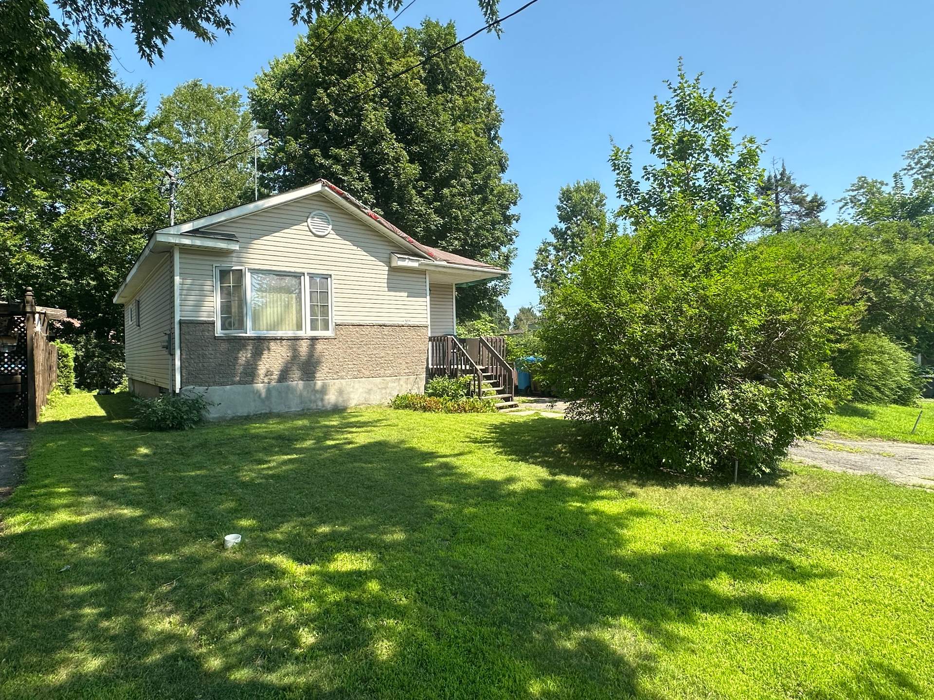 MLS: 15103974