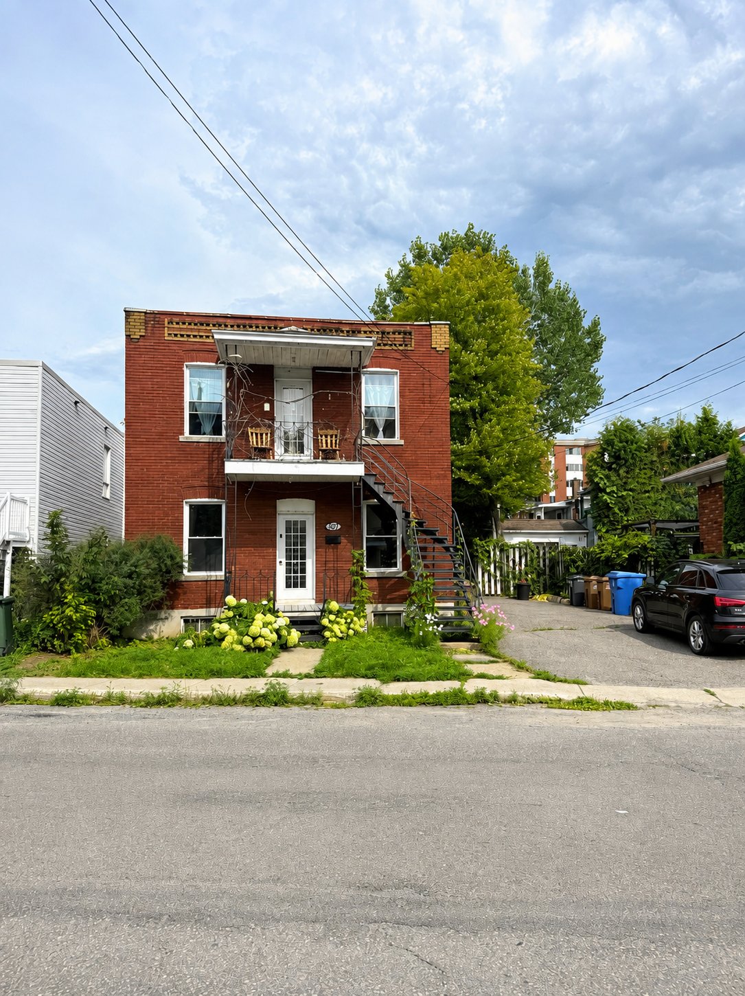 MLS: 23344127