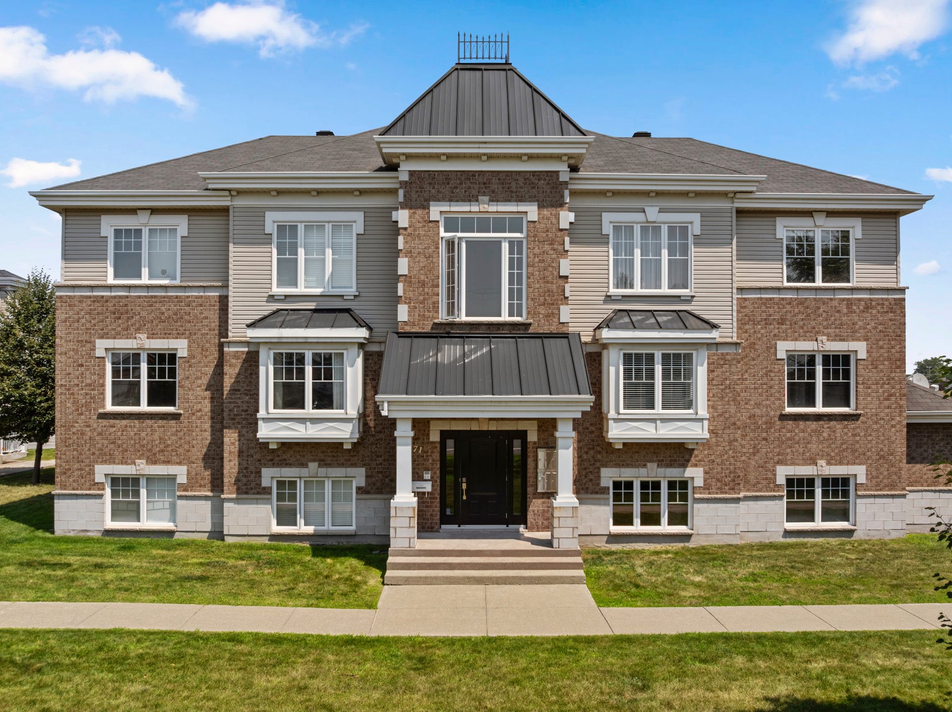MLS: 18483391