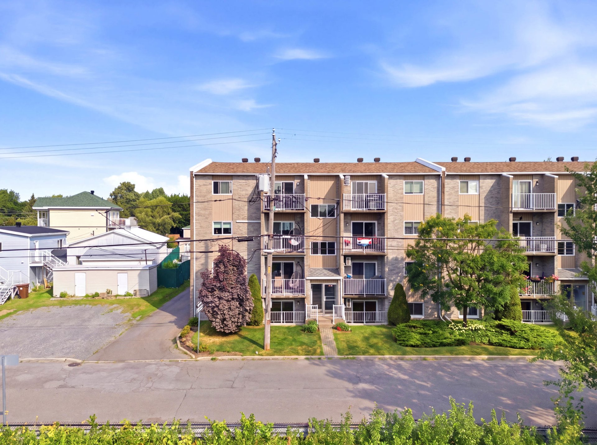 MLS: 17694318