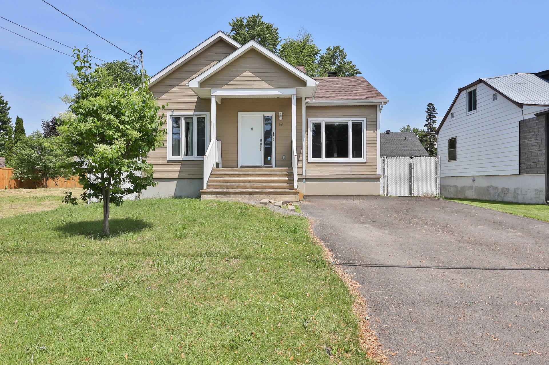 MLS: 22082235