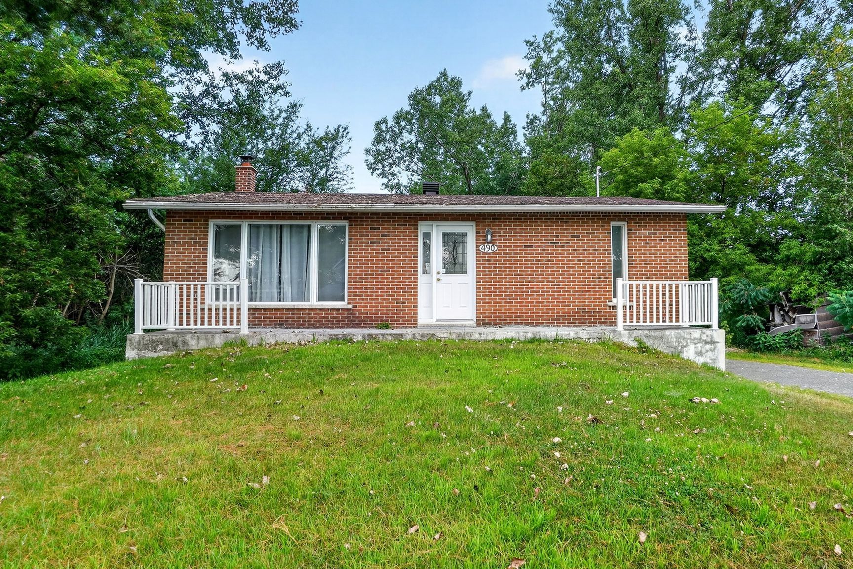 MLS: 17855071