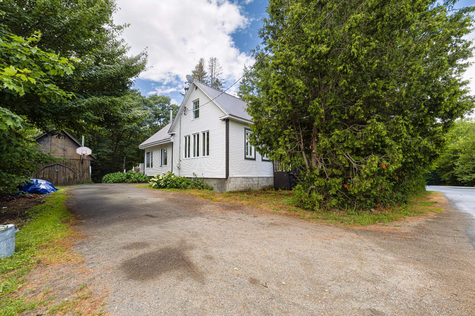 MLS: 13738467