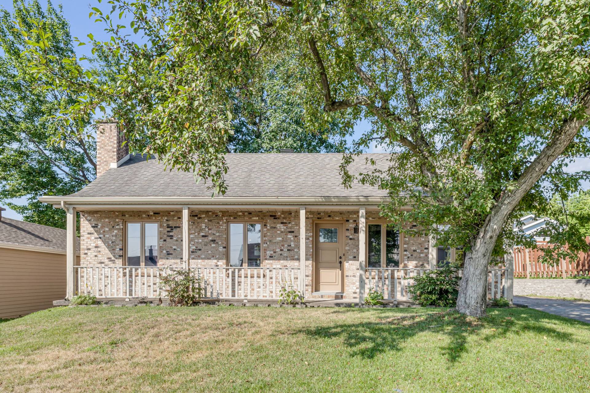 MLS: 27084750