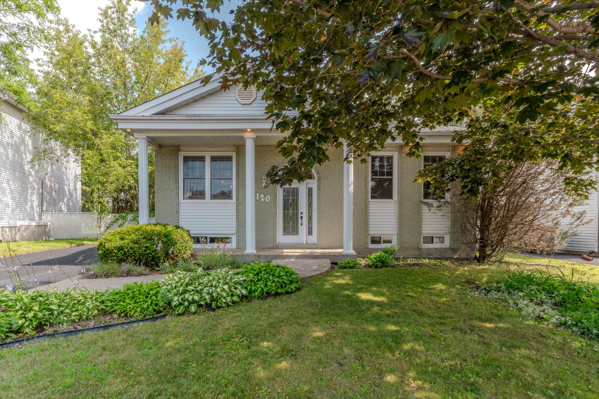 MLS: 18416881