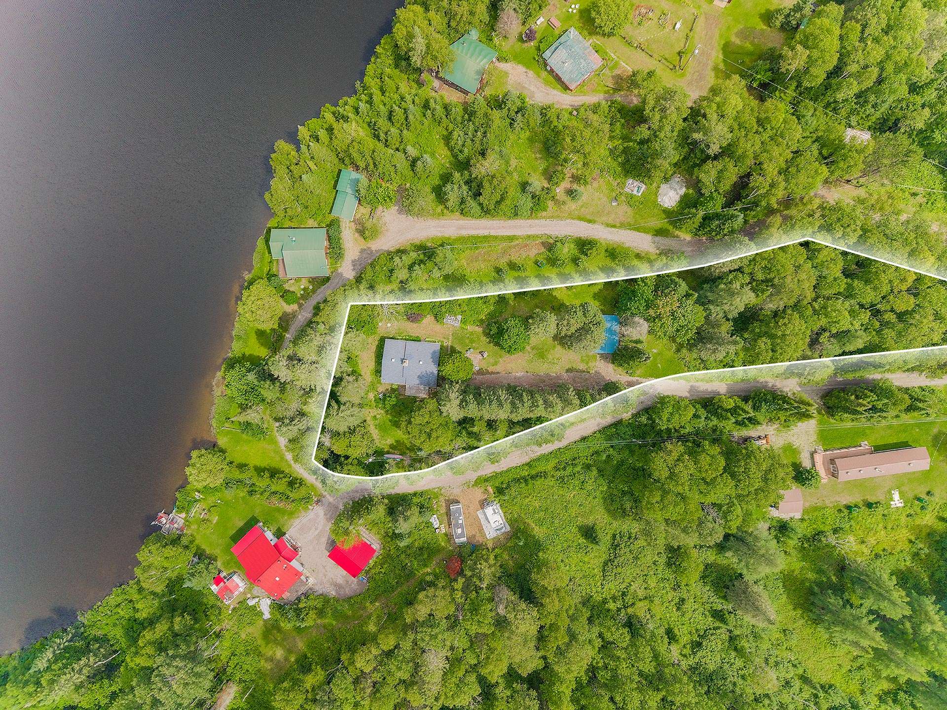 MLS: 27594394