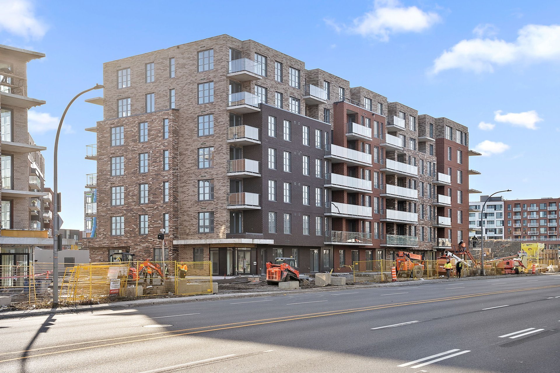 MLS: 25163156