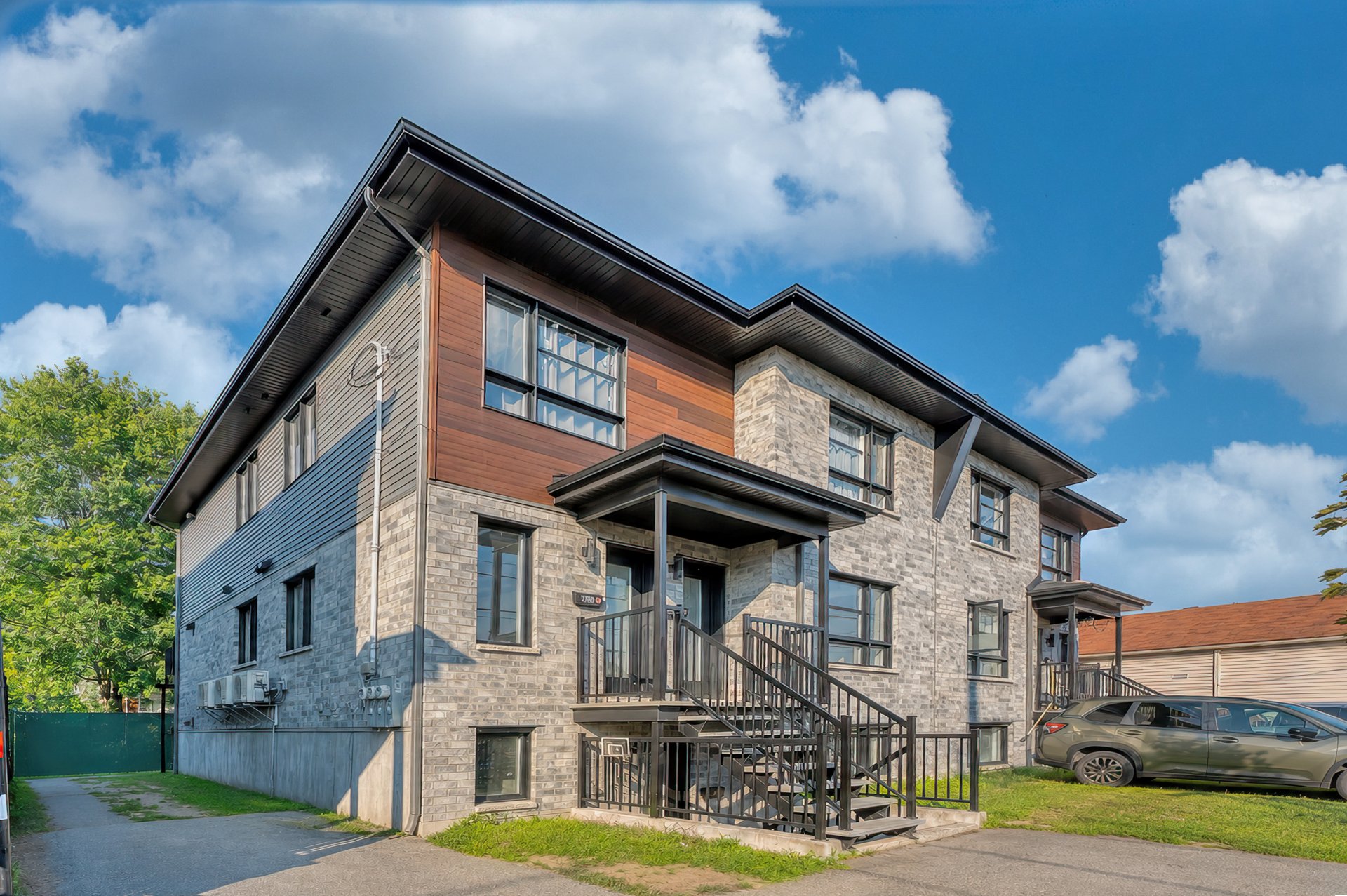 MLS: 9964476