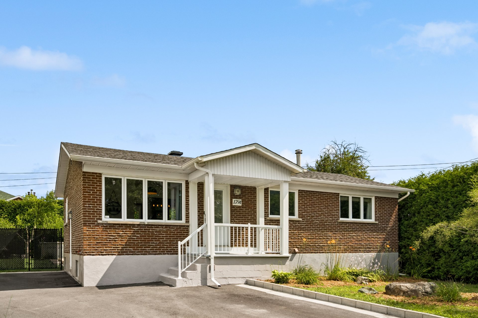 MLS: 18293293