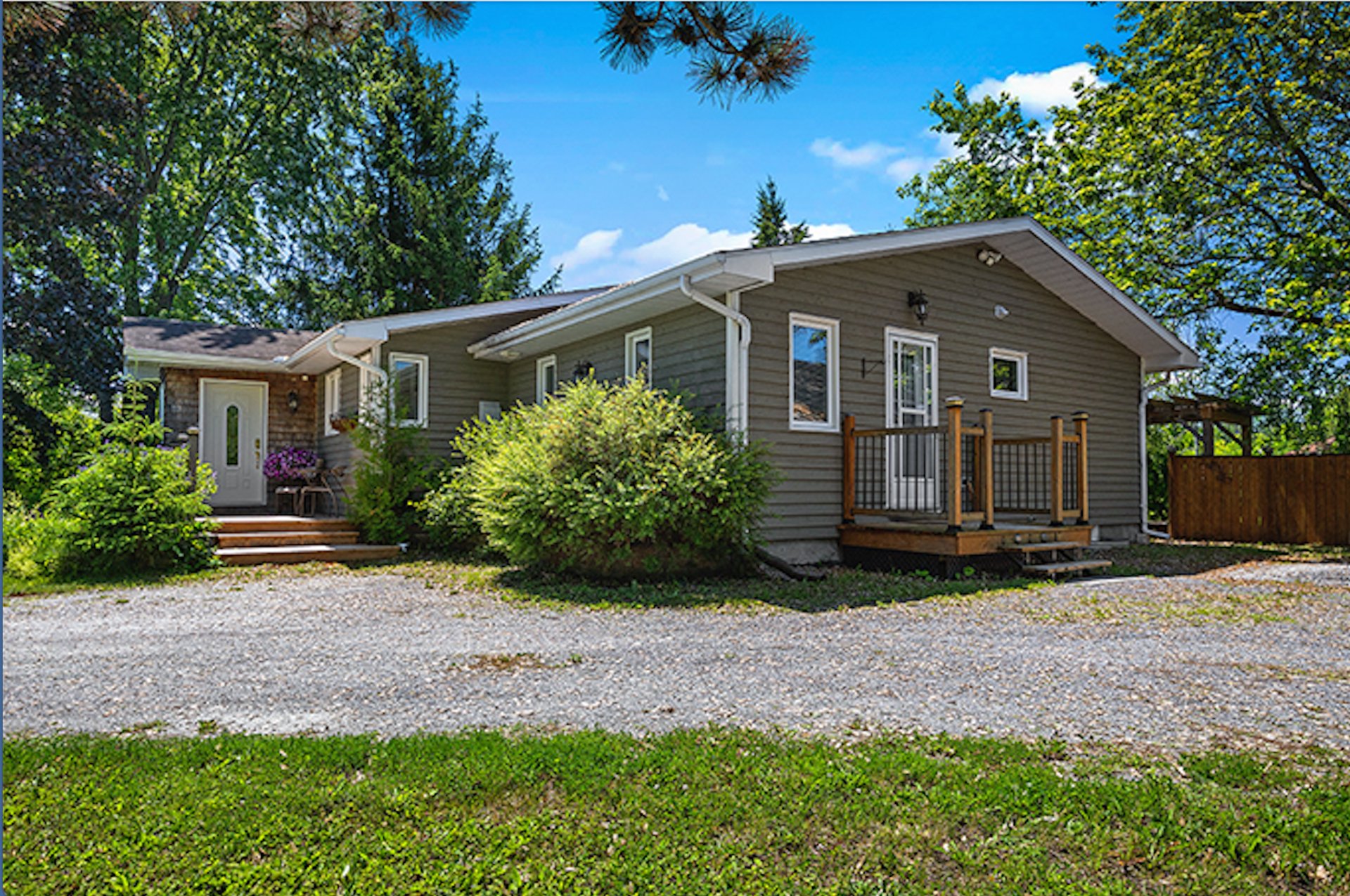 MLS: 17693339