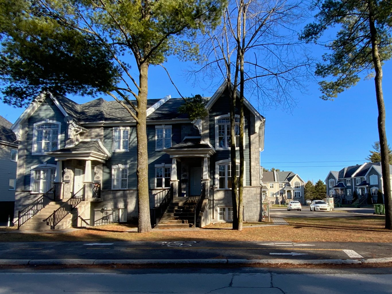 MLS: 28631828