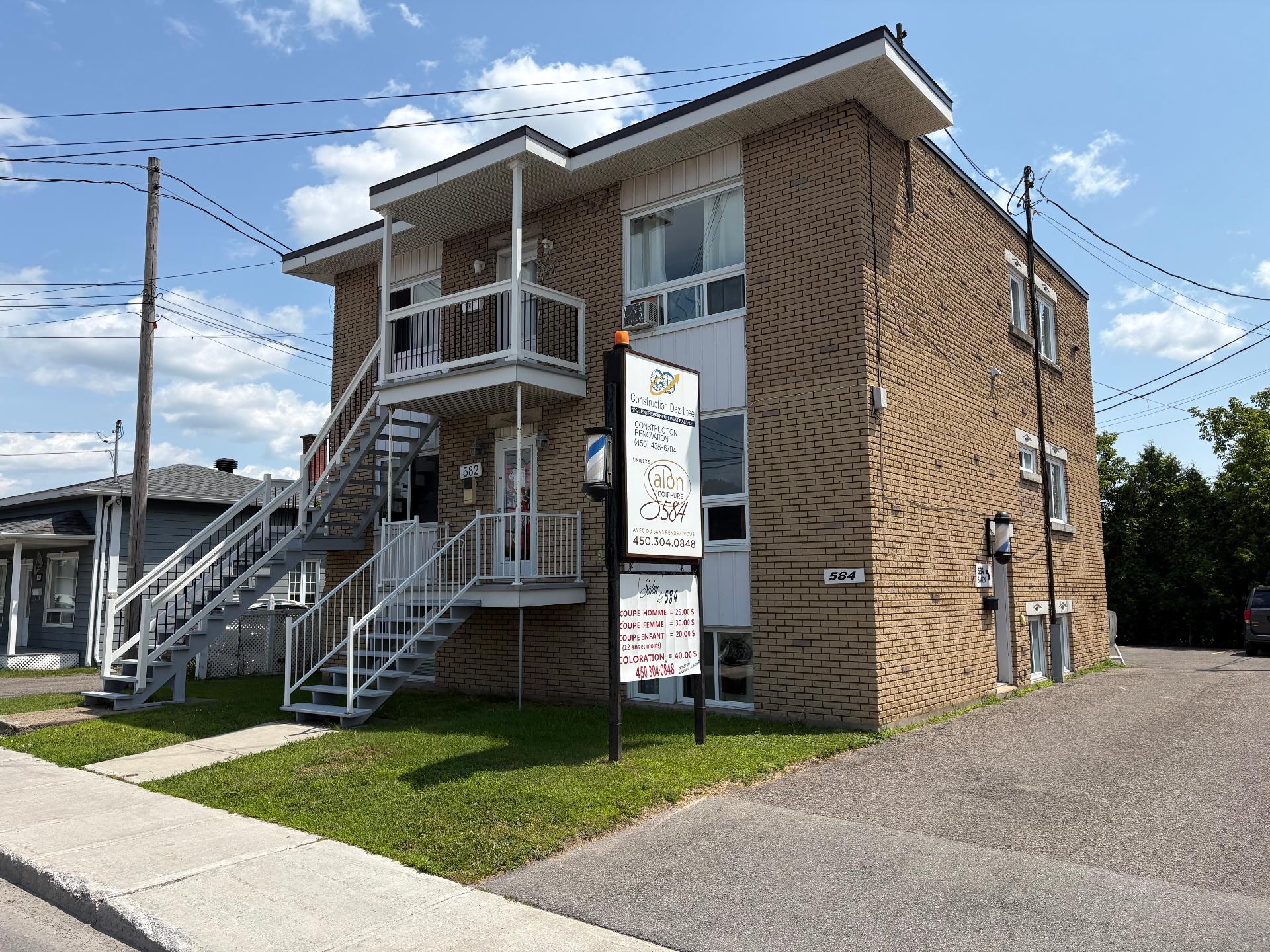 MLS: 28454474