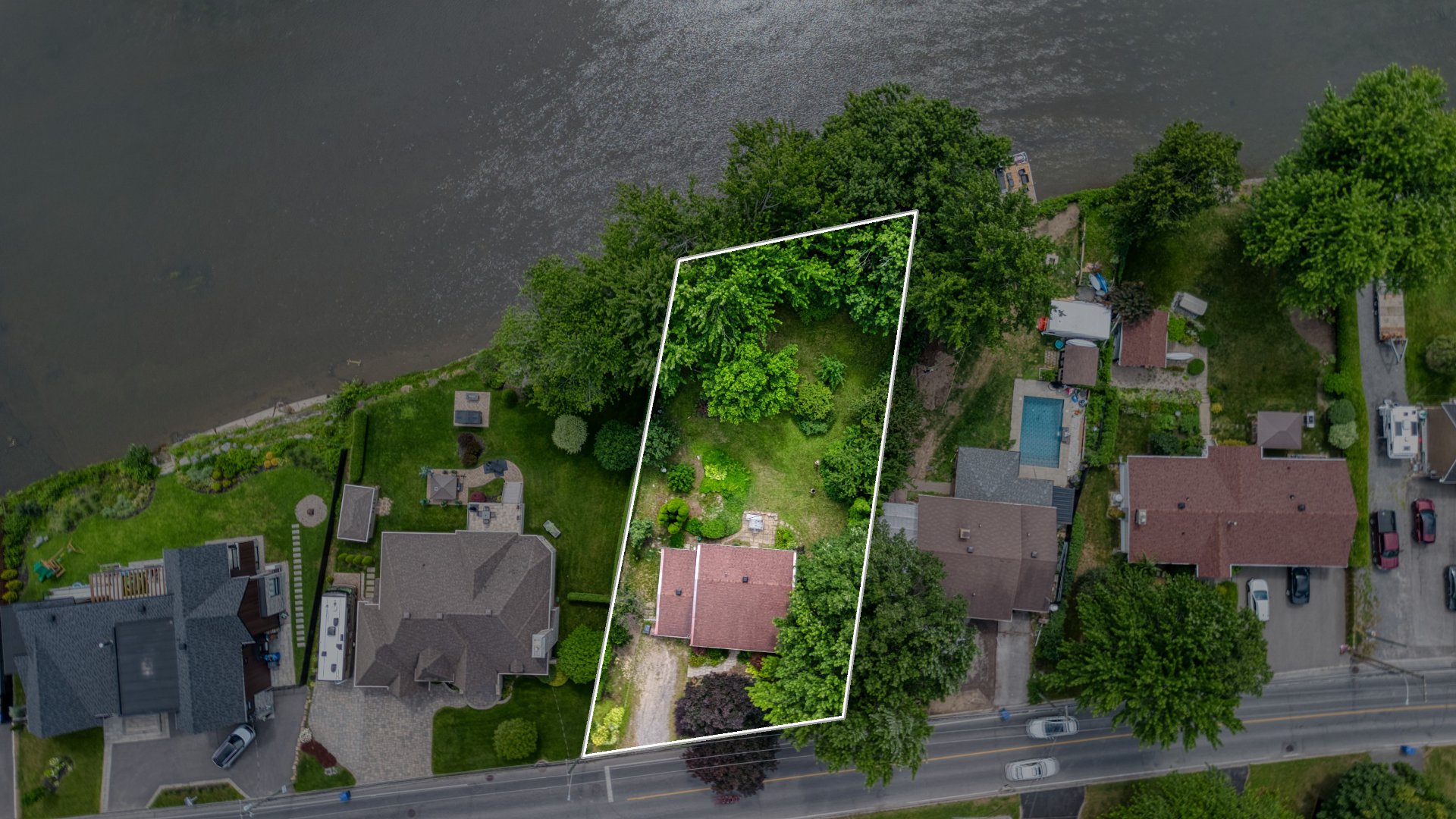 MLS: 25971559