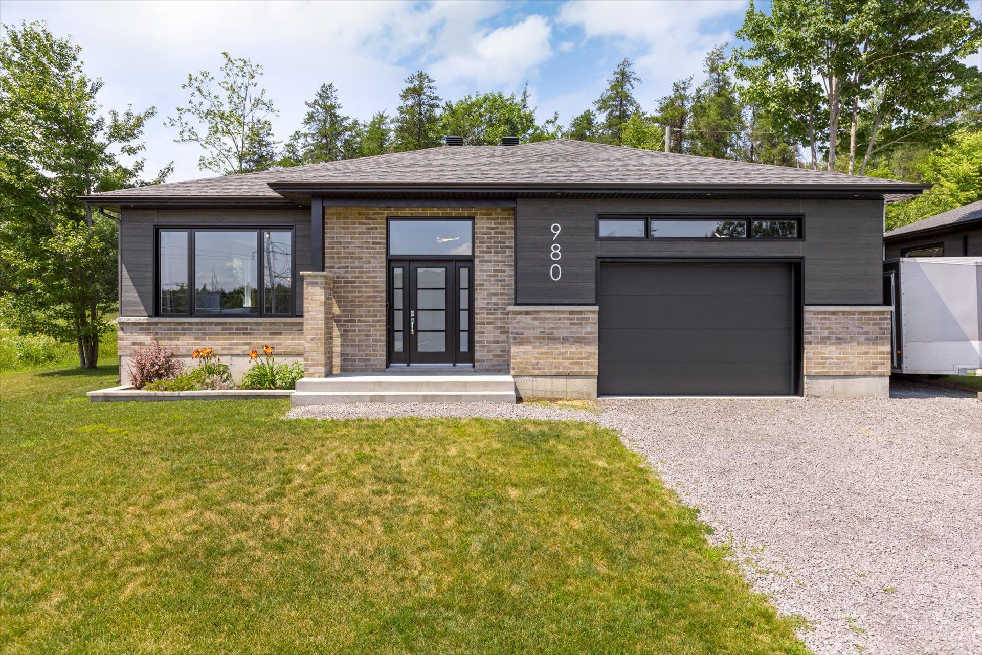 MLS: 17200064